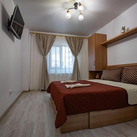Apartament Natalia Тыргу-Окна Экстерьер фото